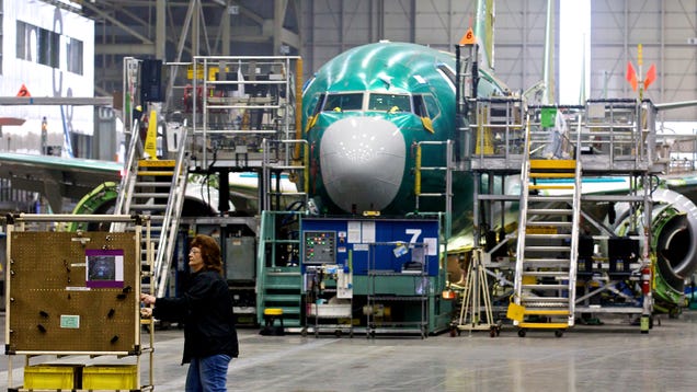 FAA Orders Inspection of Boeing 737 Next Generation Jets After Discovery of 'Structural Cracks'