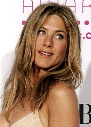 Illustration for article titled Why Are People Obsessed With Jennifer Aniston's Love Life?