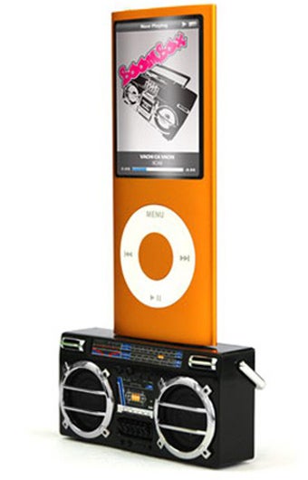 Illustration for article titled Hold Me Closer, Tiny Boom Box iPod Dock
