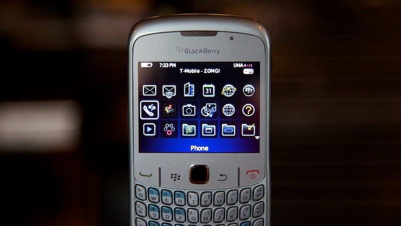Illustration for article titled BlackBerry Curve 8520 Lightning Review: Cheap (Not Just the Good Kind)