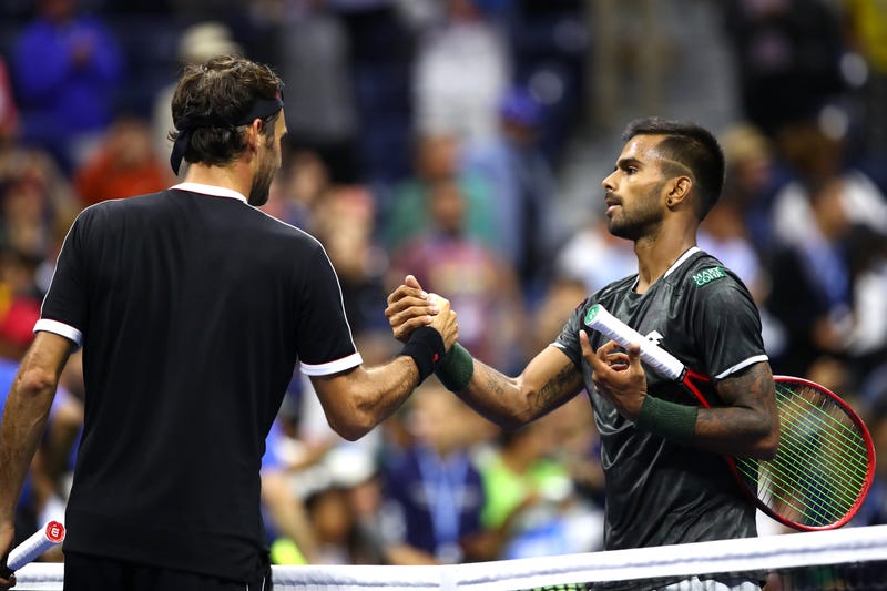 Illustration for article titled Sumit Nagal, Who Is Not Rafael Nadal, Gave Roger Federer A Brief Scare