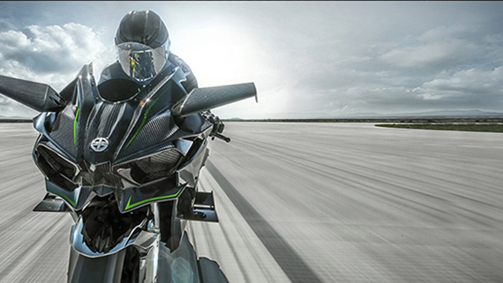 You Only Need A Half Mile To Hit 200 Mph On The Kawasaki H2r