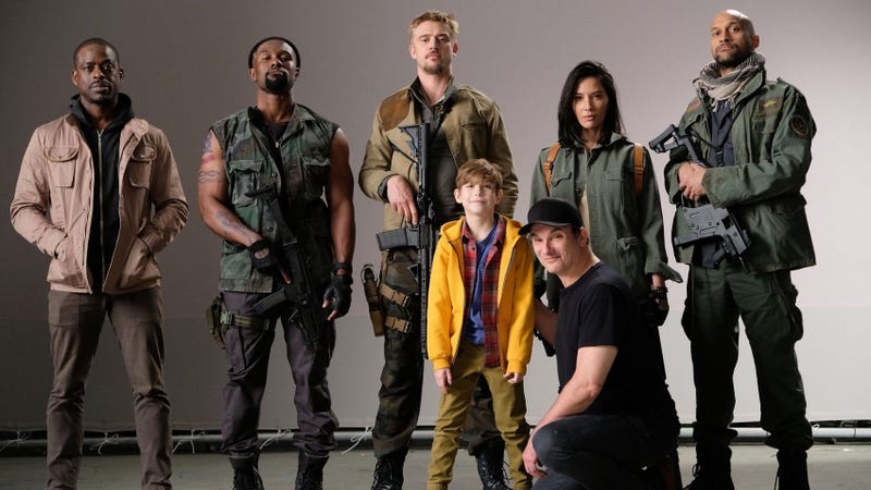 photo of Cast of The Predator Is Looking 'Beautiful' and Deadly in First Official Photo image