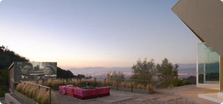 Illustration for article titled Is This the Ultimate Outdoor Home Theater? Answer: Yes