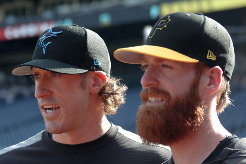 Illustration for article titled Brian Moran Makes MLB Debut, Immediately Strikes Out His Brother