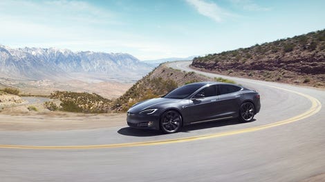The Tesla Model 3 Doesn T Have Fm Radio Right Now But It Will