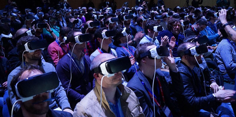 Illustration for article titled Will Live Concerts Make You Want to Strap VR to Your Face?