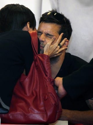 Illustration for article titled Ricky Martin Doesn't Seem Into It