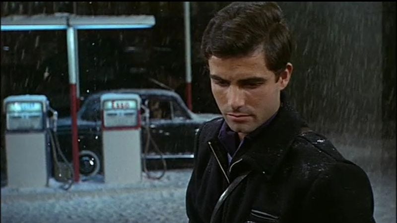 Illustration for article titled Is The Umbrellas Of Cherbourg’s score at odds with its narrative?