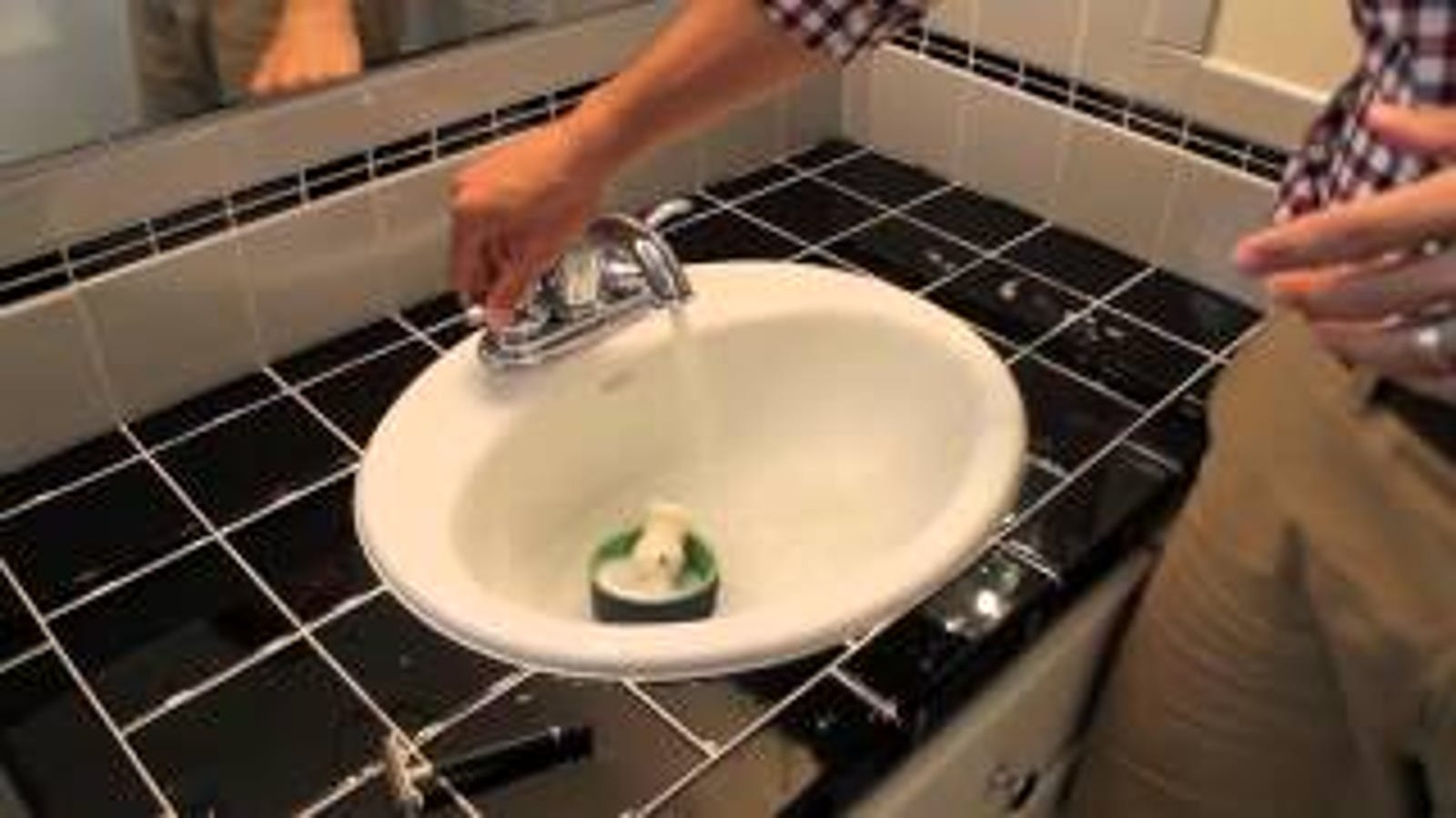 Keep Shaving Lather Warm By Storing It In A Sink Full Of Hot