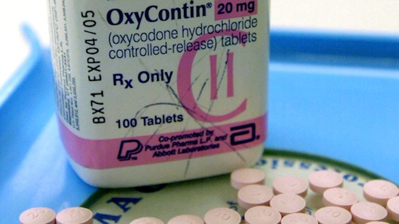 Resourceful Doctor Charged With Trading Drugs For Sex On Craigslist