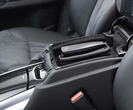 Illustration for article titled Mercedes Introduces Integrated Bluetooth Telephone Module
