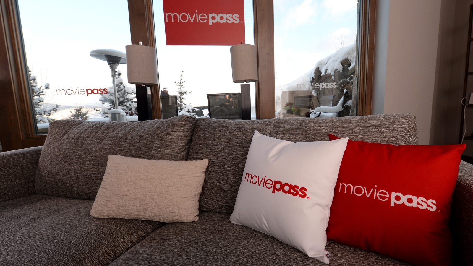 MoviePass, desperate to get back together, is bringing back the unlimited plan