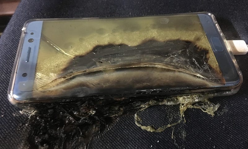Samsung Galaxy Note 7 after sustaining fire damage from its battery (Twitter)