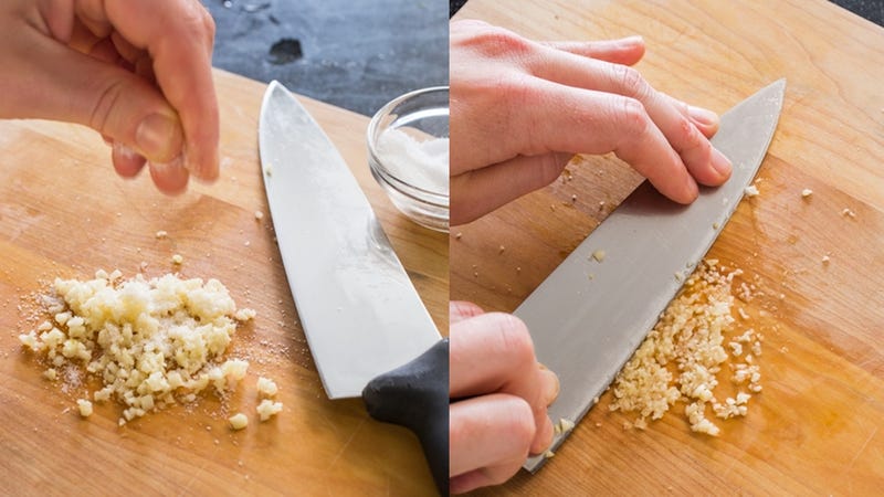 The Best Way to Mince Garlic The Best Way to Mince Garlic