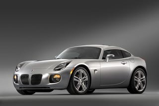 Illustration for article titled 2009 Pontiac Solstice Coupe Brings Transformer Back To Life