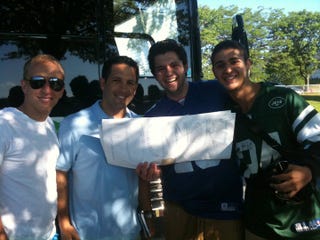 Illustration for article titled Chris Mortensen Is Not Well-Liked, According To Sources Close To Adam Schefter
