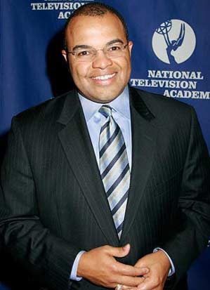 Illustration for article titled Media Approval Ratings: Mike Tirico