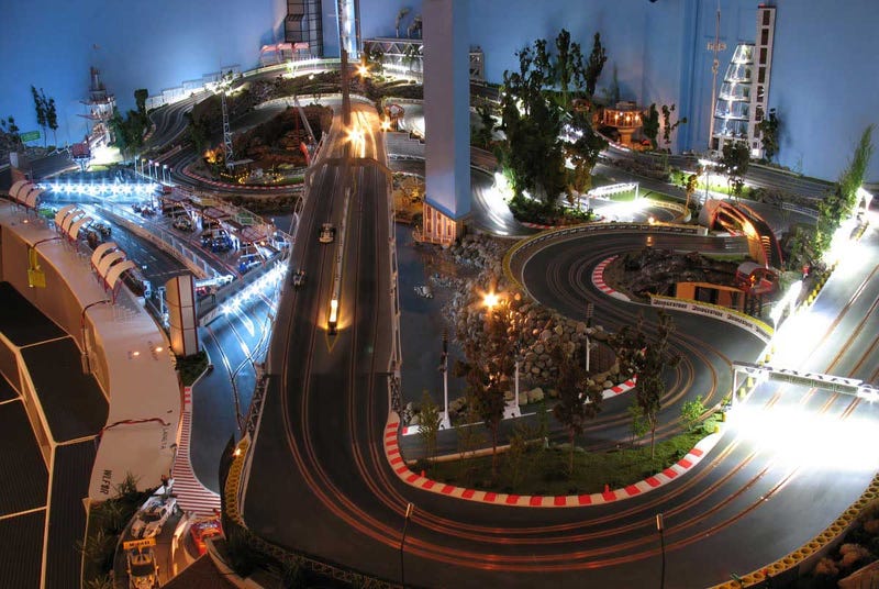 f1 slot car tracks