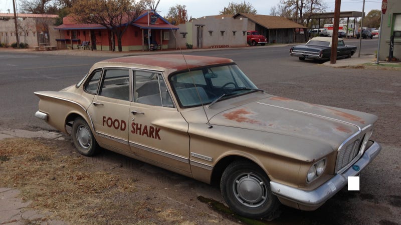 Illustration for article titled This '62 Plymouth Makes A Valiant Effort At Being Original