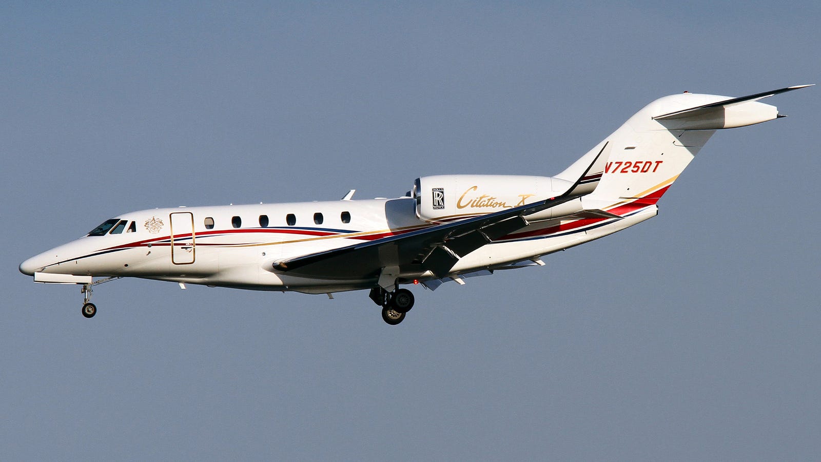 Donald Trump�s Other Jet Is This Heavily Badged But Seldom