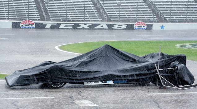 Today's IndyCar Race Was So Wet, It Flooded A T...