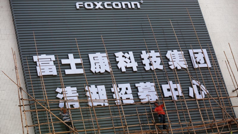 Illustration for article titled Teen Students Forced to Work Overtime Building Amazon Echo Devices In China