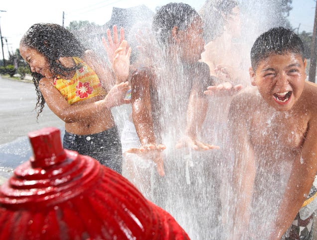 Fire Hydrant Blows Load All Over Hot Neighborhood Kids