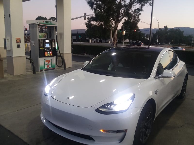 Illustration for article titled The most appropriate place to park a Tesla