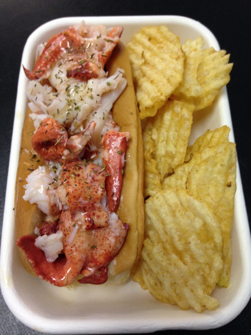 Illustration for article titled Lunch post: lobstah