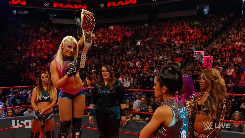 Women Wrestlers Had The First Half Hour Of Raw And It Was Really Fun
