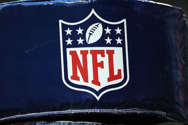 Illustration for article titled Ex-NFL Players Now Have To Jump Through Even More Hoops To Collect Concussion Settlement Money