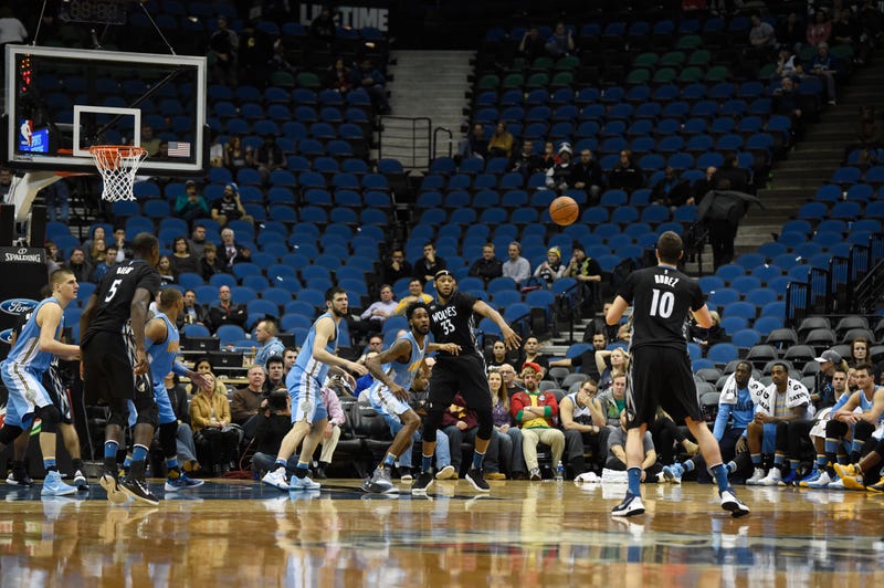 Illustration for article titled Timberwolves Fans Sue Team Over Bullshit Ticket Policy