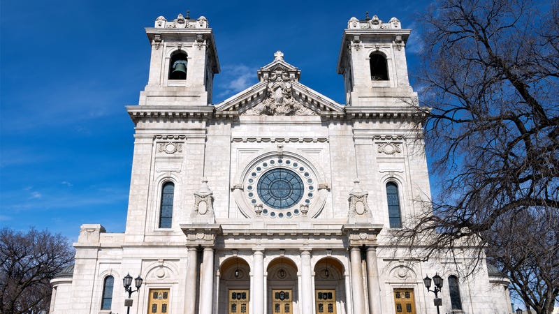 Illustration for article titled Pros And Cons Of Tax Exemptions For Religious Institutions