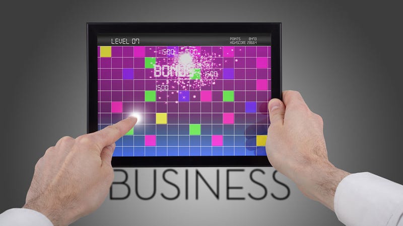 Illustration for article titled This Week In The Business: Missing Out On Mobile