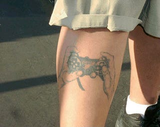 Illustration for article titled UK Prisoner Tattooing Jail Buddies With Hacked PlayStation Tattoo Gun