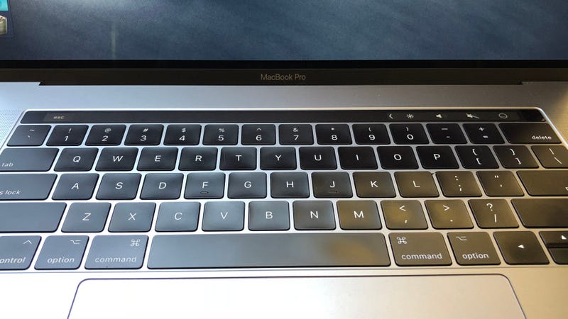 macbook pro insert key