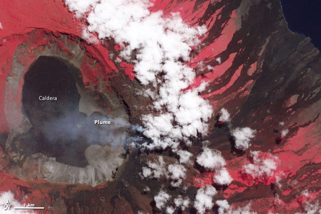 photo of NASA's Thermal Camera Turns Galapagos Volcano Into an Eruption from Hell image