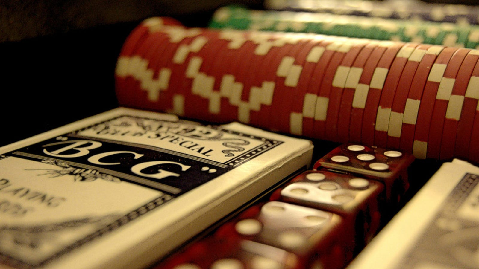 Poker bluff techniques