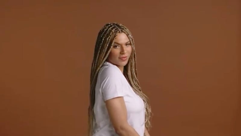 Screenshot via Munroe Bergdorf’s Facebook