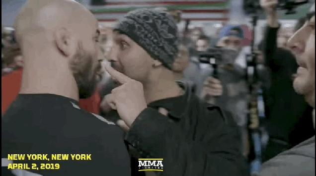 luvxnuixyrkl5lwbkzqe.gif