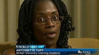 Antoinette Tuff (ABC News screenshot)