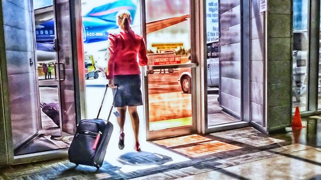 Do Pilots And Flight Attendants Hook Up Pilots Do Hook Up With Flight Attendants, Say Flight Attendants