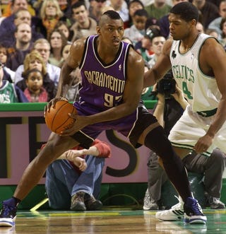 Illustration for article titled Ron Artest Now 53 Percent More Crazy