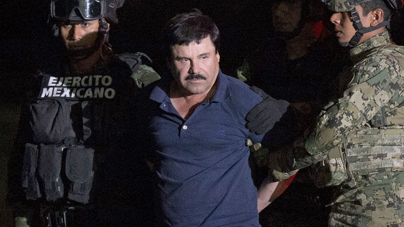 Illustration for article titled Sean Penn's Secret El Chapo Interview Wasn't Illegal But It Still Pissed People Off