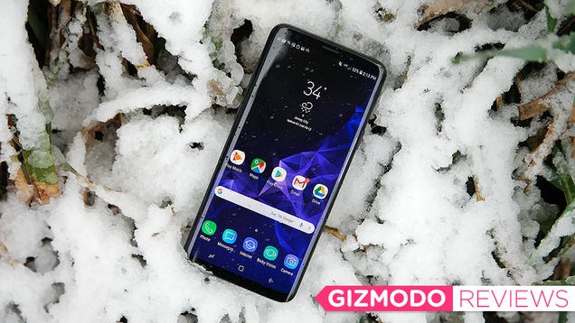 Samsung Galaxy S9 Review: The Best Android Phone Don't Need No Honkin' Notch