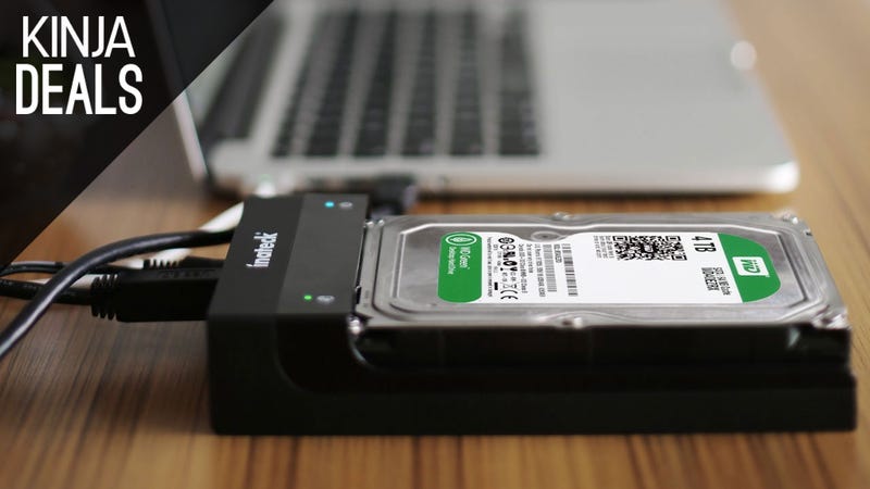 Illustration for article titled Revive Your Old Hard Drives With This $20 Docking Station