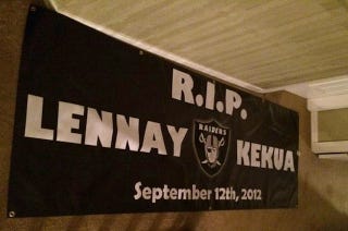 Illustration for article titled Watch For This "RIP Lennay Kekua" Sign In Oakland Tonight