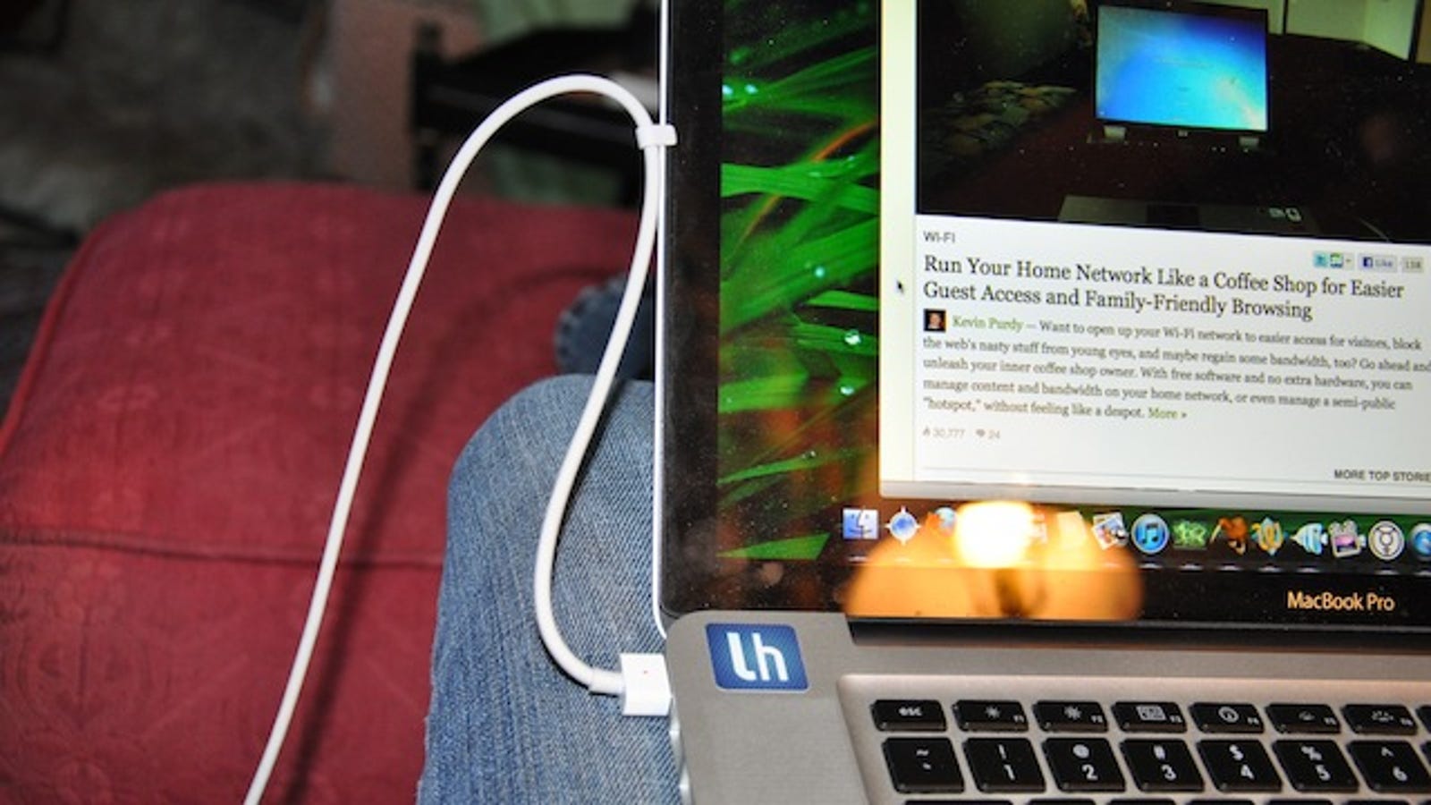 Keep Your Laptop's Power Cord Out of the Way with Its BuiltIn Wrapping