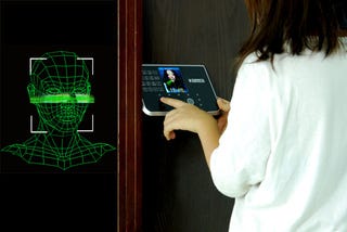 Illustration for article titled Face Recognition Door Lock Thwarts Bad Relatives and Employees